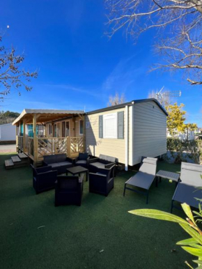 Locations mobilhome moderne 6/8 personnes dans camping 4*